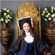 Professora de reforço para alunos do maternal ao 5° ano