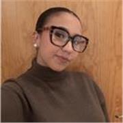 Profesora de apoyo escolar presencial, estudiante universitaria con experiencia en colegios y buenas notas