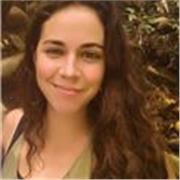 Profesora Nativa, con más de 5 años de experiencia