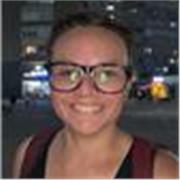 Profesor de español con vasta experiencia en el trabajo con niños, niñas, adolescentes y adultos