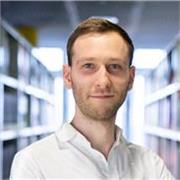 Studierter BWLer mit 7 Jahren Lehrerfahrung an einer Universität