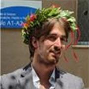 Laureato in Scienze e Tecnologie Geologiche ( Geochimica e Vulcanologia), dopo la laurea tra le esperienze lavorative ho insegnato nella scuola pubblica, matematica e scienze e sostegno didattico. Ho da sempre nutrito e coltivato una forte passione per tu