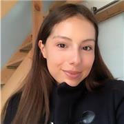 Professeur d’espagnol et aussi tutor pour Aidee à faire des devoirs et a mieux maîtriser l’oral de la langue