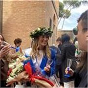 Studentessa universitaria offre ripetizioni di inglese; possiedo il certificato B2 in lingua inglese. Disponibile nel pomeriggio