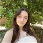 Profesora con titulo de bachillerato en ciencias y tecnologia con nivel c1 de ingles actualmente estudio ingenieria medio natural