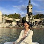 Desde mi punto de vista, considero que soy una chica proactiva, alegre y muy interesada en el aprendizaje, sinceramente me encanta