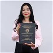 Maestra de primaria con especialidad y diplomado en trastornos del neurodesarrollo en menores