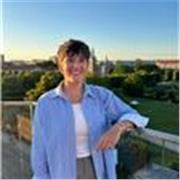 Profesora nativa de español imparte clases de forma online y presencial