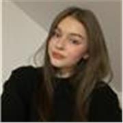 Udzielam prywatnych lub grupowych lekcji z języka angielskiego na różnych poziomach oraz dostosowuję plan indywidualnie do potrzeb