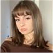 Tutor giovane di lingua e letteratura inglese offre lezioni private a qualsiasi fascia d’età