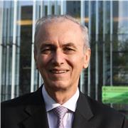 Professeur dans un lycée professionnel à paris, je peux donner des cours de français, de droit et d’histoire