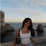 Me considero una persona responsable, organizada y empática que se ofrece a dar clases a quién lo necesite