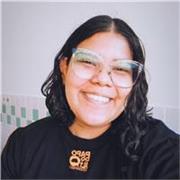 Professora de Matemática, onde posso atuar como professora de português, filosofia, sociologia, física e química