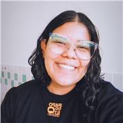 Professora de Matemática, onde posso atuar como professora de português, filosofia, sociologia, física e química