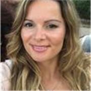I offer affordable online private EN lessons to people of all ages