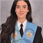 Dinámica, creativa, flexible, atenta, responsable, lúdico, comprometida y comprensivo.