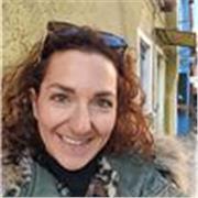 Laureata con 17 anni di esperienza offre percorsi personalizzati per bambini bilingui, studentti e professionisti