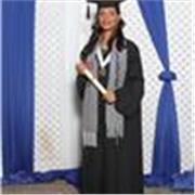 Profesora biligue Español- Ingles con básico en francés.