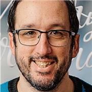 Native English Lektor/Teacher- I am a skilled and enthusiastic teacher and classroom trainer with 10 years of experience developin