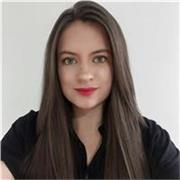 Profesora de apoyo para clases de matemáticas virtuales