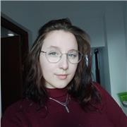 Graduada en Emergencias sanitarias, Radioterapia y dosimetría e Imagen para el diagnóstico y medicina nuclear.