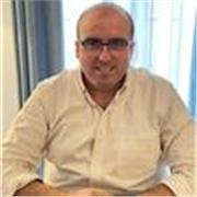 Profesor de Ciencias Sociales y Económicas quiere ayudarte a aprender y a aprobar