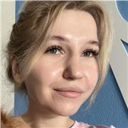 Erfahrene Englischlehrerin für Kinder und Jugendliche – Online-Unterricht