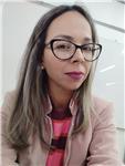 Educadora, formada em Pedagogia e Artes, com especialização em Transtorno do Espectro do Autismo e AB