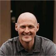 I’m a life coach for students who’s been there, learned the hard way, and turned experience into impact. 