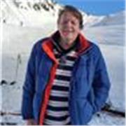 Retired company director. Native English speaker. Experienced TEFL teacher
