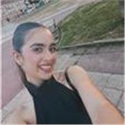 Profesora de matemáticas para todos los niveles, actualmente estudiando el grado de física