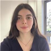 Profesora de inglés. Refuerzo de asignaturas del colegio o instituto. Practica de conversación