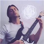 Insegnante di Chitarra Moderna - Elettrica, Acustica o Classica
