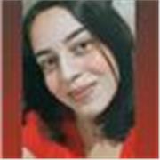 Professora de Português com experiência em sala