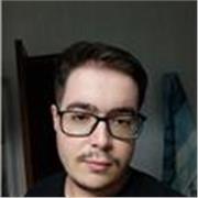 Graduado en Derecho, Master en Asesoria Juridica, y opositor durante años de Gestion Procesal y Administrativa. Clases online