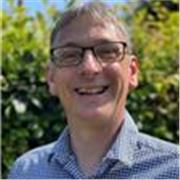 Biology teacher with 29 years experience of supporting students to be successful