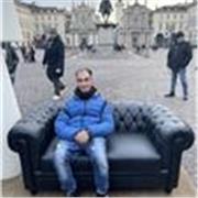 Offro lezioni private in matematica e informatica, spaziando da un livello base di scuole elementari ad uno più alto universitario