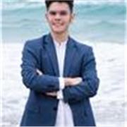 Me llamo Roger y estudio ADE y Finanzas & Contabilidad. Doy clases particulares de matemáticas, economía y entre otras.