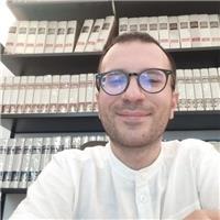 Aiuto per concorsi ed esami universitari materie giuridiche e diritto. online e presenza