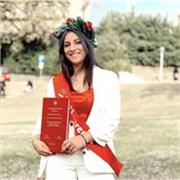 Sono una ragazza laureata in psicologia offro il mio aiuto a tutti coloro che trovano difficoltà nell’italiano e nella grammatica