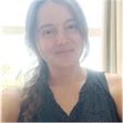 Profesora titulada en Economía, puedo impartir clases a alumnos y alumnas tanto jóvenes como adultos 