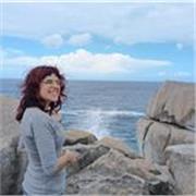 Universitaria con un gran interes en enseñar de forma clara y adaptable para qualquiera.