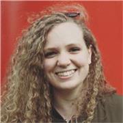 Laureata in Matematica e Informatica offre lezioni di matematica, fisica e informatica personalizzate per scuola media e superiore