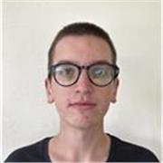 Diplomato alle scuole superiori è disponibile a insegnare matematica base a che é alle prime armi