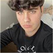 Soy una persona que esta en primero de carrera, acabo de terminar bachillerato con una media de sobresaliente.