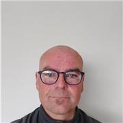 I give private lessons tailored to your learning needs.