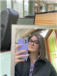 Ragazza diplomata in lingua inglese livello b2 impartisce ripetizioni di inglese