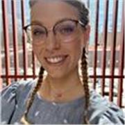 Laureata in giurisprudenza con esperienza nell’insegnamento offre lezioni di diritto e di italiano (per italiani e per stranieri)