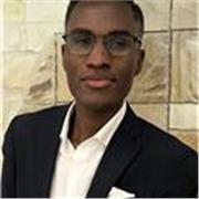 Portuguese tutor who teaches people of all ages 