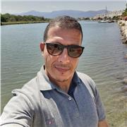 Coach de football donne des cours de football